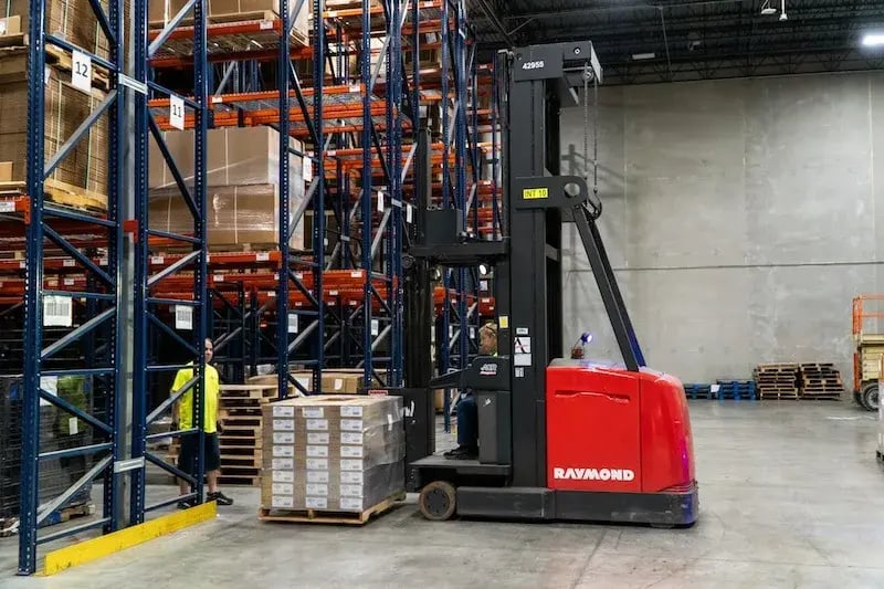 warehouse leasing